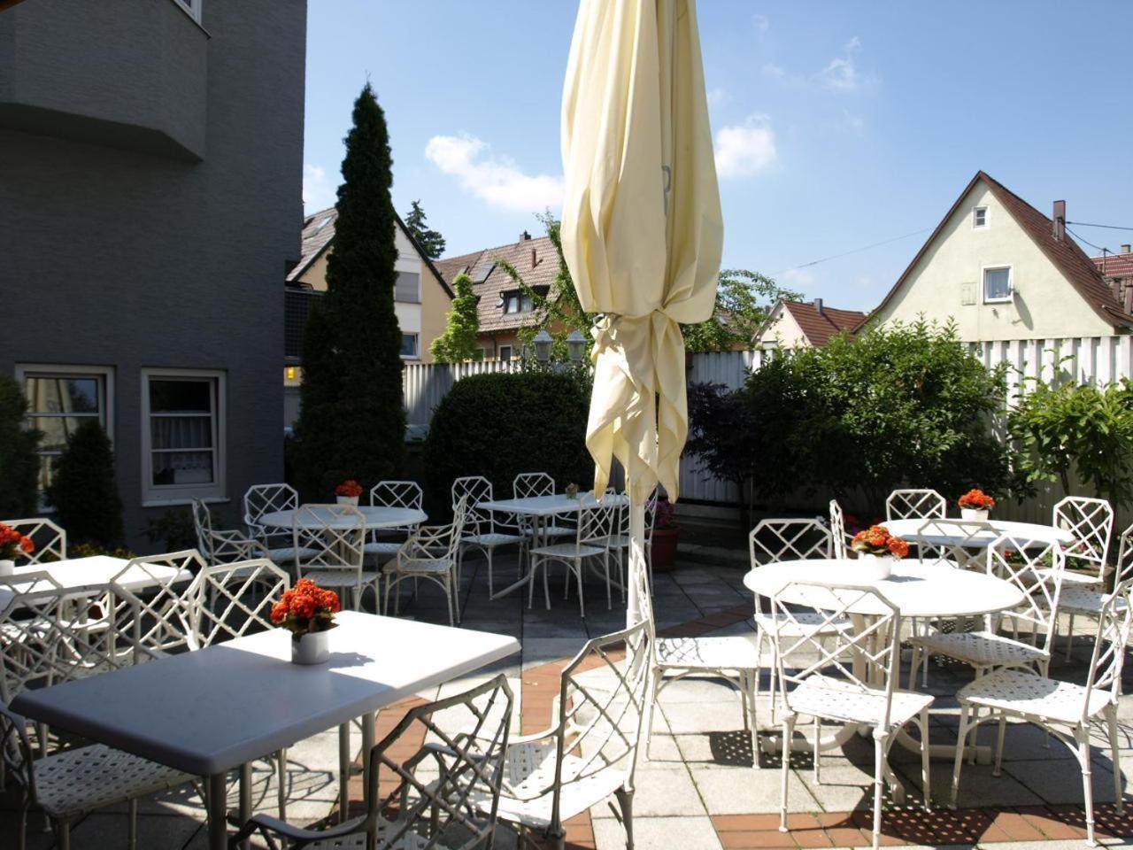 Airport Hotel Filder Post Stuttgart Bagian luar foto
