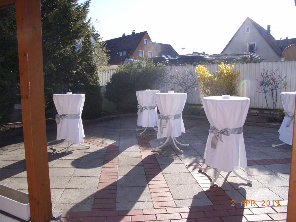 Airport Hotel Filder Post Stuttgart Bagian luar foto